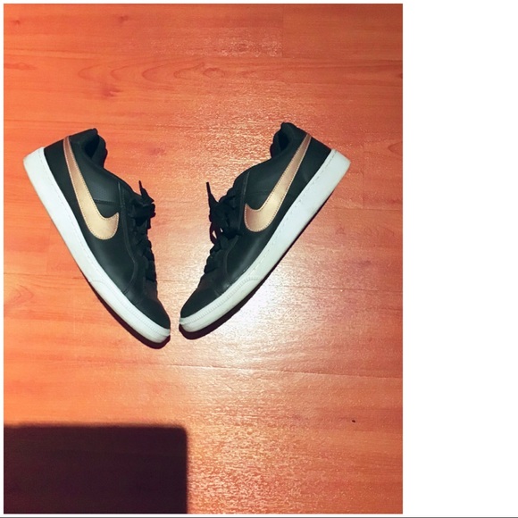 nike court royale rose gold